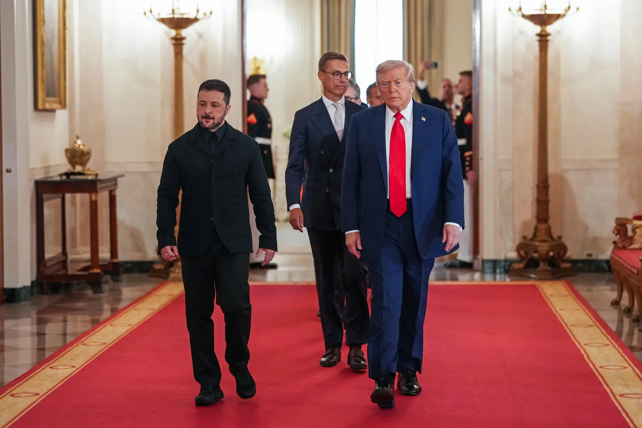 Майбутнє України після дипломатичних зустрічей Трампа і Путіна: що далі?